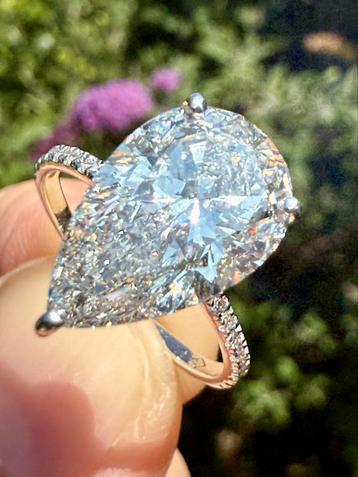 Gouden ring met VS1 diamant 5.24ct! certificaat nieuw! 17mm beschikbaar voor biedingen