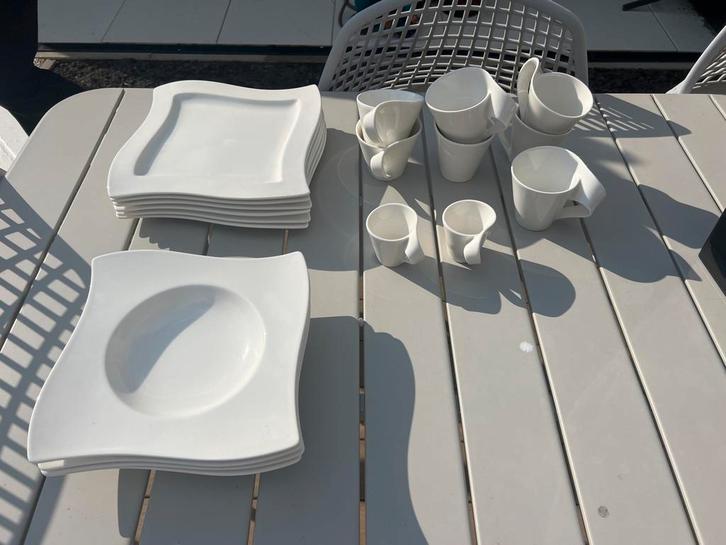 Wit Servies - villeroy en boch wave, Huis en Inrichting, Keuken | Servies, Gebruikt, Overige typen, Overige stijlen, Porselein