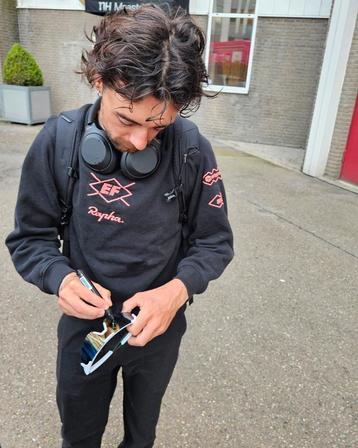 Origineel gesigneerde wielerbril Ben Healy - ED Drapac beschikbaar voor biedingen