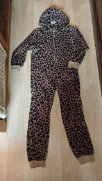Leuke onesie met panterprint maat 140/146, Nacht- of Onderkleding, Jongen of Meisje, Ophalen of Verzenden, Zo goed als nieuw