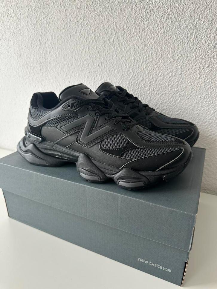 New Balance 9060 NRI | Maat 37 | Nieuw in doos, Kleding | Heren, Schoenen, Nieuw, Sneakers of Gympen, Zwart, Ophalen of Verzenden