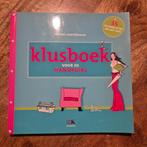 Klusboek voor de Handygirl - Nienke Oosterbaan, Boeken, Ophalen of Verzenden, Zo goed als nieuw, Overige onderwerpen, Nienke Oosterbaan