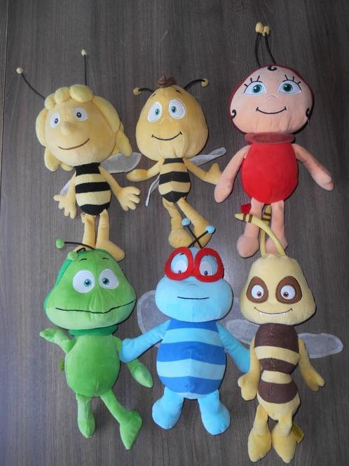 6 verschillende knuffels uit de Maja de Bij serie Studio 100, Kinderen en Baby's, Speelgoed | Knuffels en Pluche, Gebruikt, Overige typen