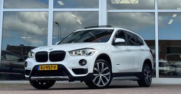 BMW X1 SDrive20i Panoramadak Camera Led Leer 19"LM Mooi! beschikbaar voor biedingen