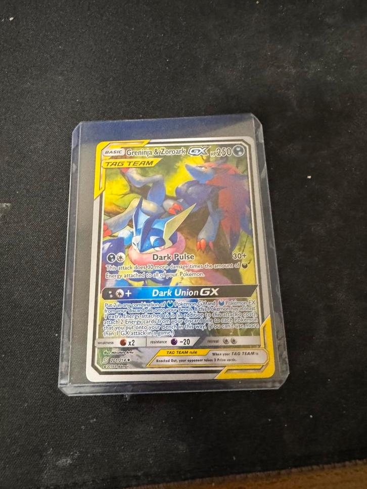 Greninja & zoroark gx, Hobby en Vrije tijd, Verzamelkaartspellen | Pokémon, Zo goed als nieuw, Losse kaart, Foil, Ophalen