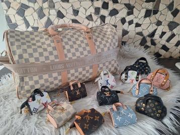 Mini tasjes Louis Vuitton gucci mk karl lagerfeld beschikbaar voor biedingen