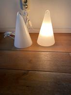 Set van 2 witte piramide lampen, Ophalen, Zo goed als nieuw, Glas, Minder dan 100 cm