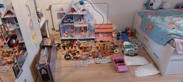 Groot LOL Surprise Pakket: Winterhuis, Auto, Camper & Meer! beschikbaar voor biedingen