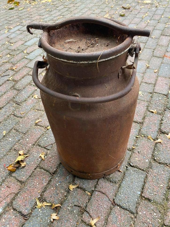 Oude Melktuit - Vintage Tuindecoratie, Antiek en Kunst, Curiosa en Brocante, Ophalen