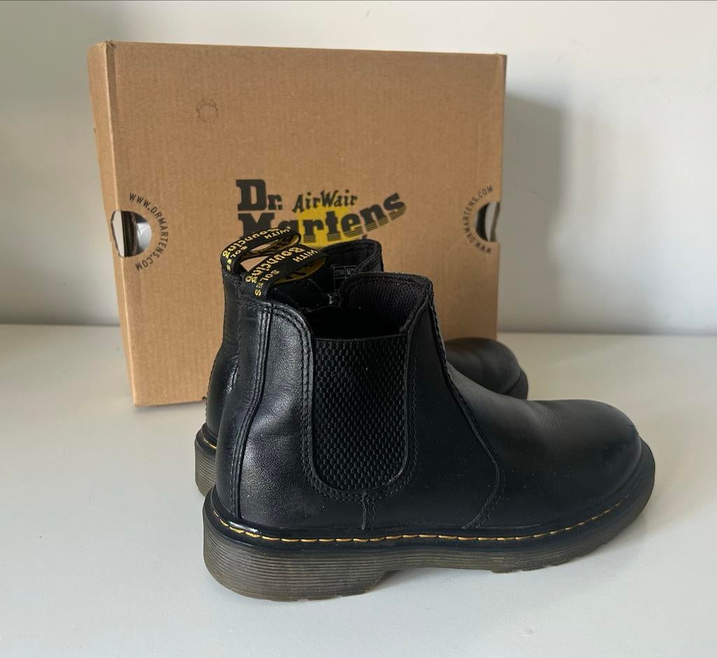 Dr. Martens Chelsea Boots mt 35 zwarte enkellaarzen laarzen, Jongen of Meisje, Ophalen of Verzenden, Laarzen, Zo goed als nieuw