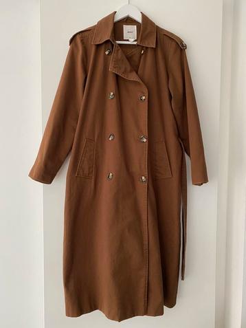Lange bruine trenchcoat in biokatoen van Object, maat 36 beschikbaar voor biedingen