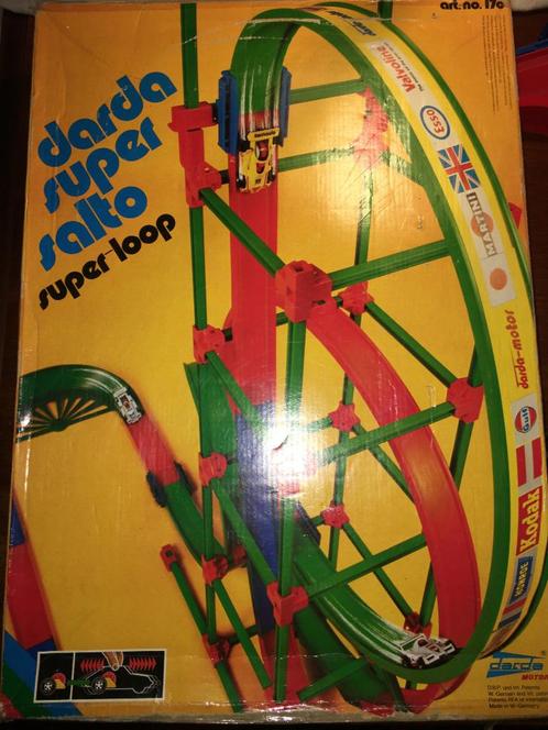 Darda super salto loop racebaan 170, Blizzard 99,9% compleet, Kinderen en Baby's, Speelgoed | Racebanen, Zo goed als nieuw, Racebaan