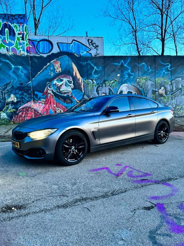 BMW 4-Serie 420D Gran Coupe Virtual Cockpit Satin Grey, Auto's, BMW, Particulier, 4-Serie, Airbags, Airconditioning, Alarm, Bluetooth