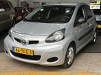 Toyota Aygo 1.0-12V Now Bj:2012 Airco El Ramen NAP, Voorwielaandrijving, Euro 5, Gebruikt, 4 stoelen