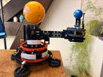 Lego Technic 42179 Aarde en Maan in Baan, Kinderen en Baby's, Speelgoed | Duplo en Lego, Ophalen of Verzenden, Zo goed als nieuw