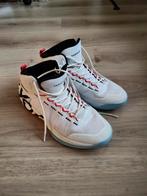 Tarmak basketbalschoenen maat 44 - Decathlon, Ophalen of Verzenden, Zo goed als nieuw, Schoenen