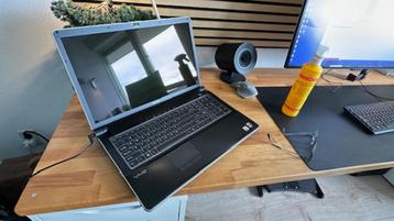 sony vaio vgn-aw41zf 18,4 inch scherm gereviseerd met ssd's beschikbaar voor biedingen