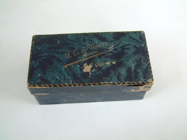 antiek sieraden doosje G.C. de Vooijs Bijoutier Gouda, Verzamelen, Overige Verzamelen, Gebruikt, Ophalen of Verzenden