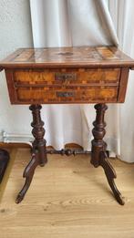 Antiek naaitafeltje 19e eeuw, Antiek en Kunst, Antiek | Meubels | Tafels, Ophalen of Verzenden