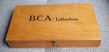 Vintage B.C.A. Letterdoos  beschikbaar voor biedingen