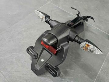 Kentekenplaathouder origineel Yamaha MT 125 ABS MT125 beschikbaar voor biedingen