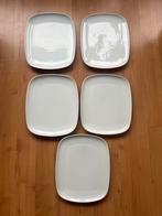 IKEA 365+ Borden - 5 stuks (hoekje af), Huis en Inrichting, Keuken | Servies, Gebruikt, Keramiek, Ophalen of Verzenden, Bord(en)