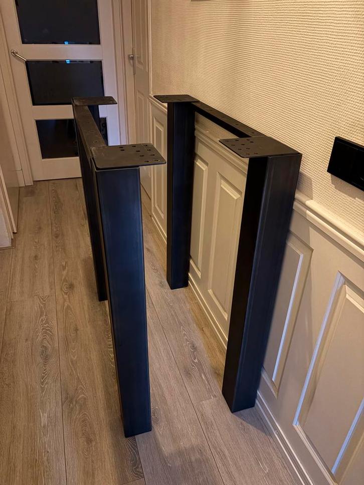 Stalen Bartafel Poten - Hoogwaardige Kwaliteit, Huis en Inrichting, Tafelonderdelen, Nieuw, Tafelpoot, 50 tot 100 cm, Minder dan 50 cm