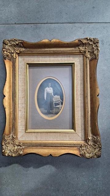 Oud schilderijlijstje 28x24 cm beschikbaar voor biedingen