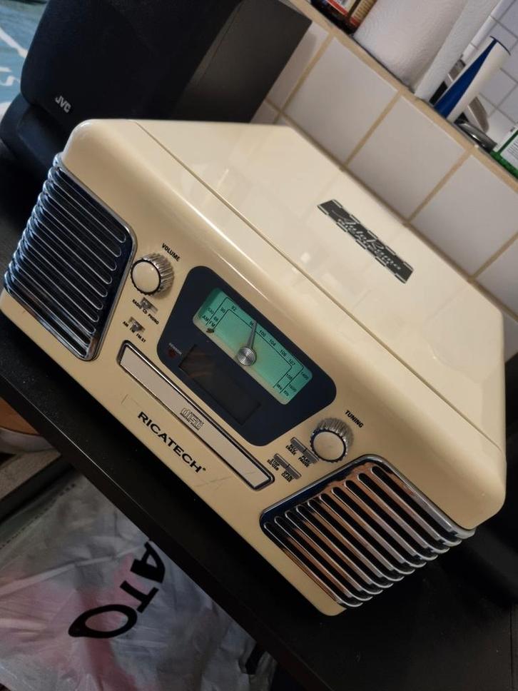 Retro platenspeler inclusief – CD, radio & LP en JVC boxen, Audio, Tv en Foto, Platenspelers, Gebruikt, Platenspeler, Overige merken