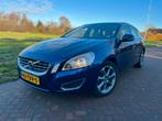 Volvo V60 T3 Ocean Race, Auto's, Volvo, Voorwielaandrijving, 74 €/maand, Beige, 4 cilinders
