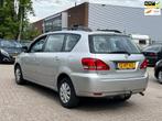 Toyota Avensis Verso 2.0i Linea Luna 7p. Airco, Voorwielaandrijving, 1998 cc, 4 cilinders, 150 pk
