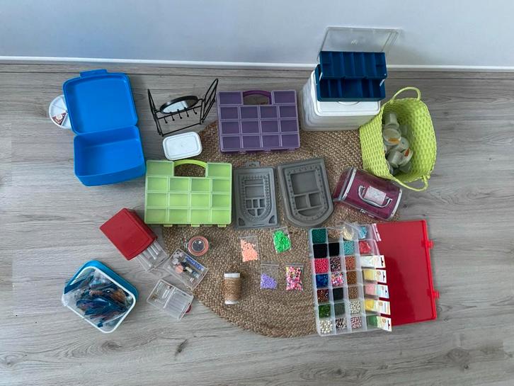 Kralen, Draad & Opbergdozen - DIY Sieraden Maken, Hobby en Vrije tijd, Kralen en Sieraden maken, Gebruikt, Kraal, Ophalen of Verzenden