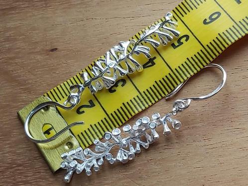 Sterling zilveren handgemaakte oorbellen Finse stijl, Sieraden, Tassen en Uiterlijk, Oorbellen, Nieuw, Hangers, Zilver, Zilver