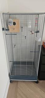 Ruime vogelkooi / kamer volière te koop, Ophalen, Zo goed als nieuw, Metaal, Vogelkooi