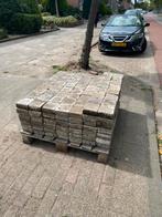 Gratis af te halen 16 m2 getrommelde klinker 13 bij 13cm, Tuin en Terras, Tegels en Klinkers, Ophalen, Klinkers, Zo goed als nieuw