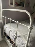 Vintage brocante wit spijlenbed 195x90 cm., Ophalen