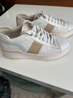 Via Vai sneakers wit met beige maat 37, Kleding | Dames, Schoenen, Via Vai, Wit, Ophalen of Verzenden, Sneakers of Gympen