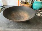 Gietijzeren Wok / Vuurschaal - 33,5 cm, Huis en Inrichting, Keuken | Potten en Pannen, Ophalen of Verzenden, Gebruikt, Gietijzer