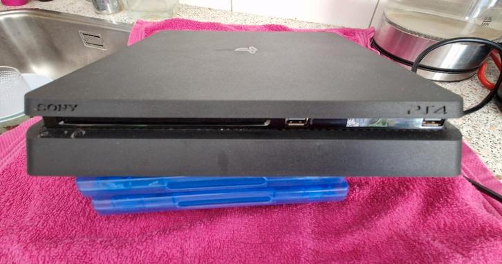 Sony playstation 4 ps4 vaste prijs 100 euro, Spelcomputers en Games, Spelcomputers | Sony PlayStation 4, Zo goed als nieuw, Original