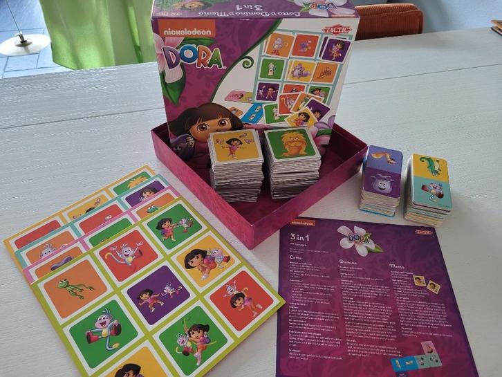 Dora spellendoos 3 in 1 (compleet)in goede staat, Hobby en Vrije tijd, Gezelschapsspellen | Bordspellen, Zo goed als nieuw, Ophalen of Verzenden