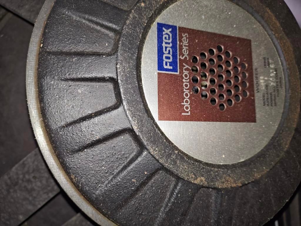 2x Fostex Laboratory Series Woofer L469, Gebruikt, Subwoofer, 120 watt of meer, Ophalen