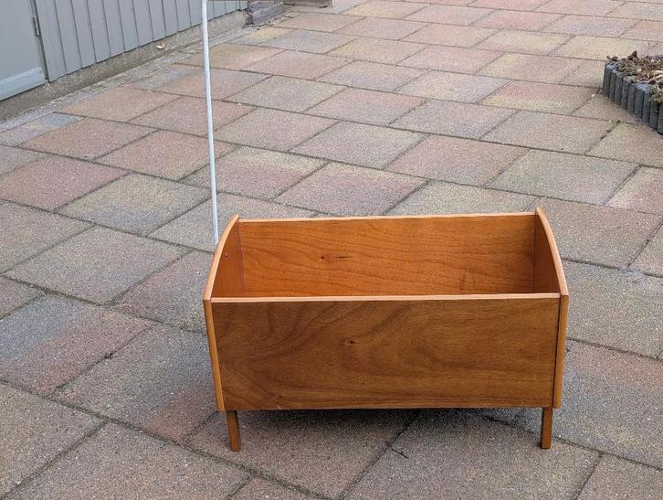 Leuk houten poppen wiegje, Kinderen en Baby's, Speelgoed | Poppen, Gebruikt, Overige typen, Ophalen