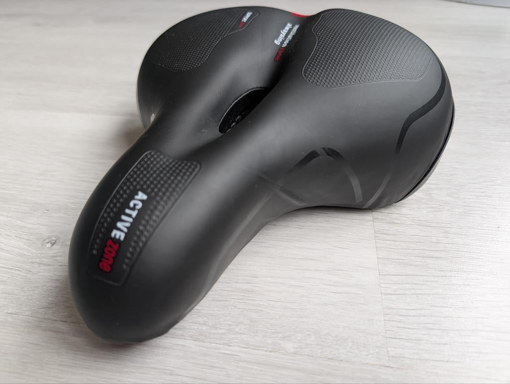 Unisex fietszadel - Zo goed als nieuw, Elektrische fiets, Kunststof, Ophalen of Verzenden, Zo goed als nieuw