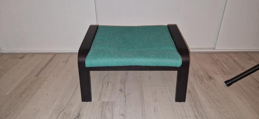 Ikea Poäng voetenbank., Huis en Inrichting, Ophalen, Zo goed als nieuw, Vierkant, Hout