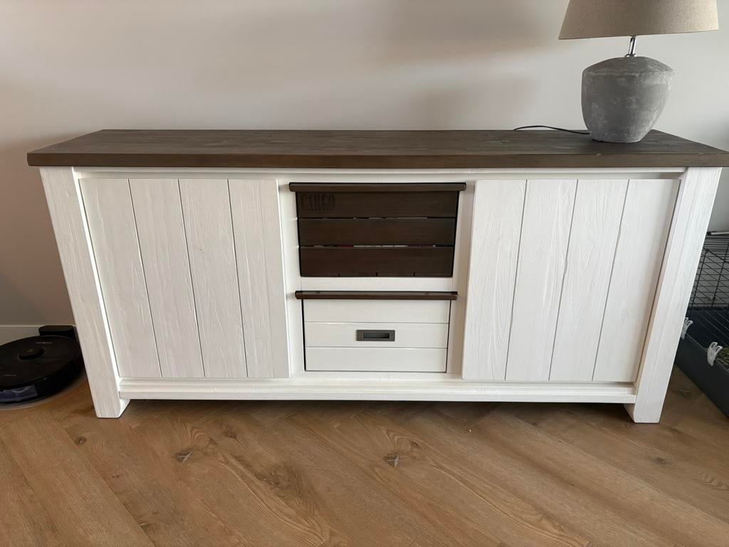 Henders en Hazel Velasco dressoir 185x65x45 cm, Ophalen