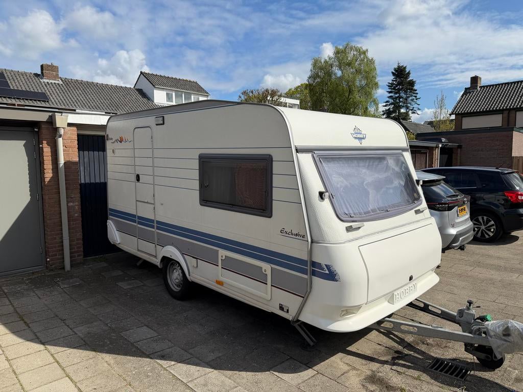 Hobby Exclusive 400 U 1998 met Voortent, Caravans en Kamperen, Caravans, Rondzit, Hobby, Omvormbare zithoek, Particulier