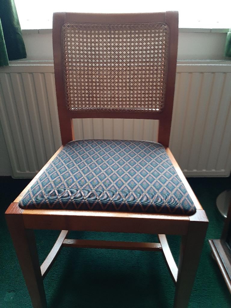 Eikenstoelen kersengekleurd, Huis en Inrichting, Stoelen, Ophalen, Gebruikt, Vier, Rood