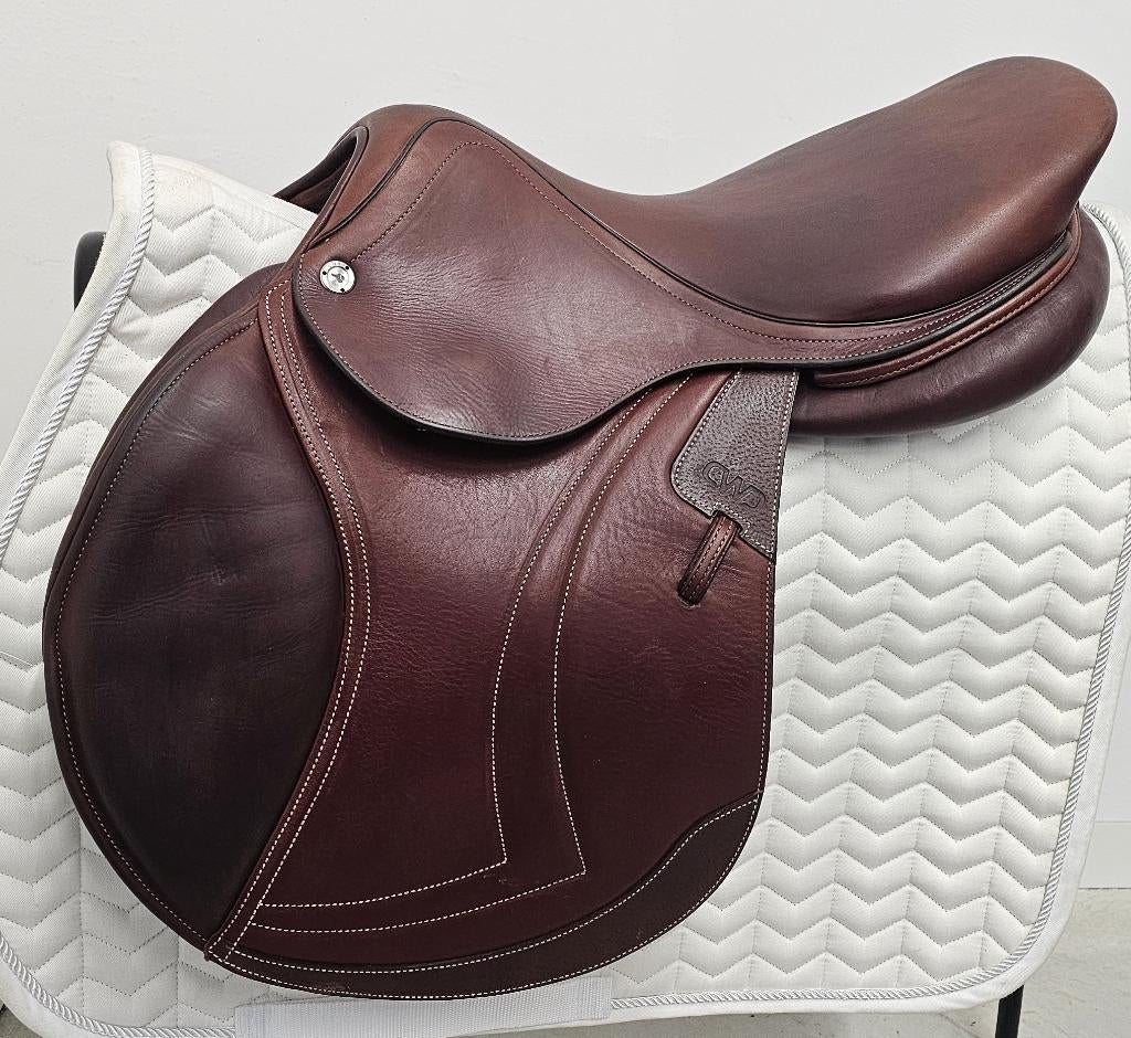 CWD Optim Close Contact 17,5 2024! DEMO - als nieuw, Ophalen of Verzenden, Gebruikt, Springen