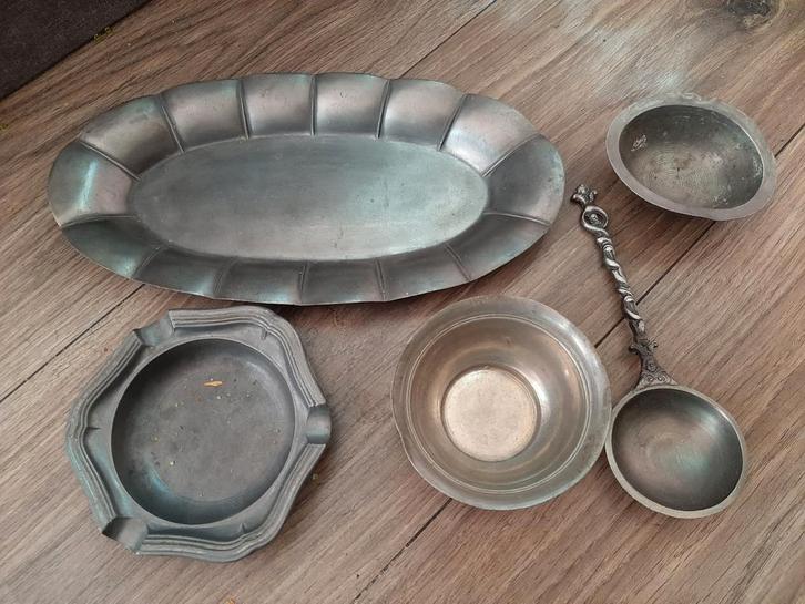 Grote collectie tinnen voorwerpen en miniaturen, Antiek en Kunst, Antiek | Tin, Ophalen of Verzenden