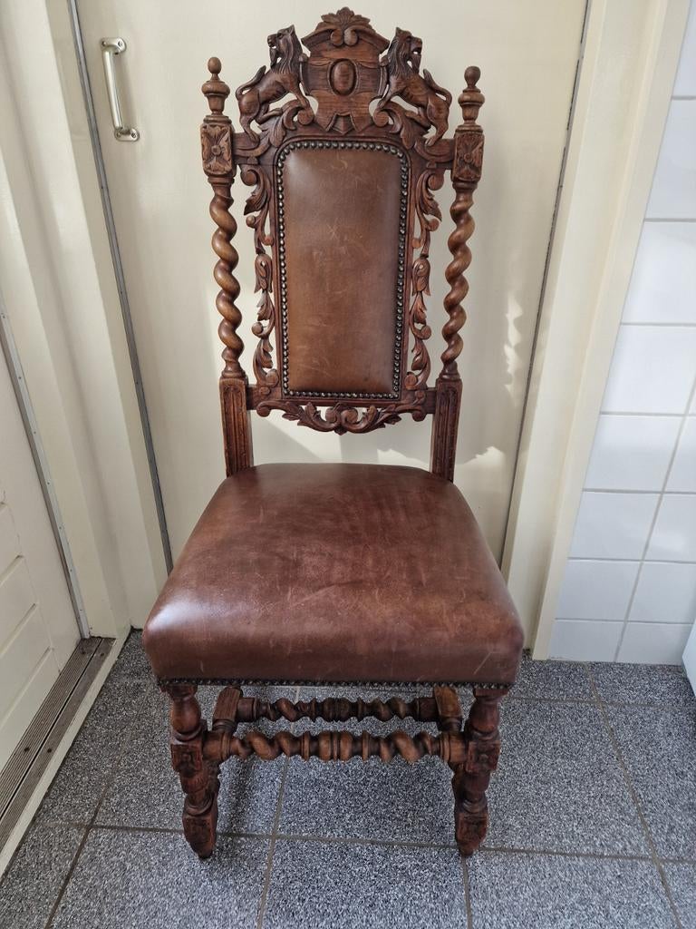 Prachtige zware antieke stoel, Huis en Inrichting, Stoelen, Ophalen, Bruin, Eén